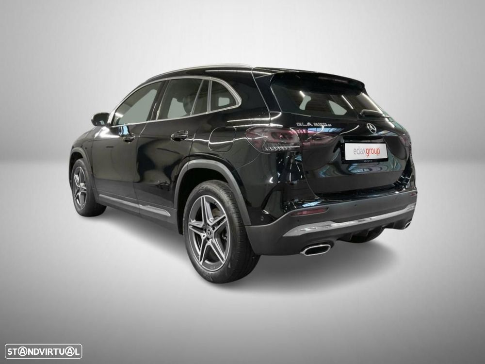 Mercedes-Benz GLA 250 e 8G-DCT AMG Line - 2