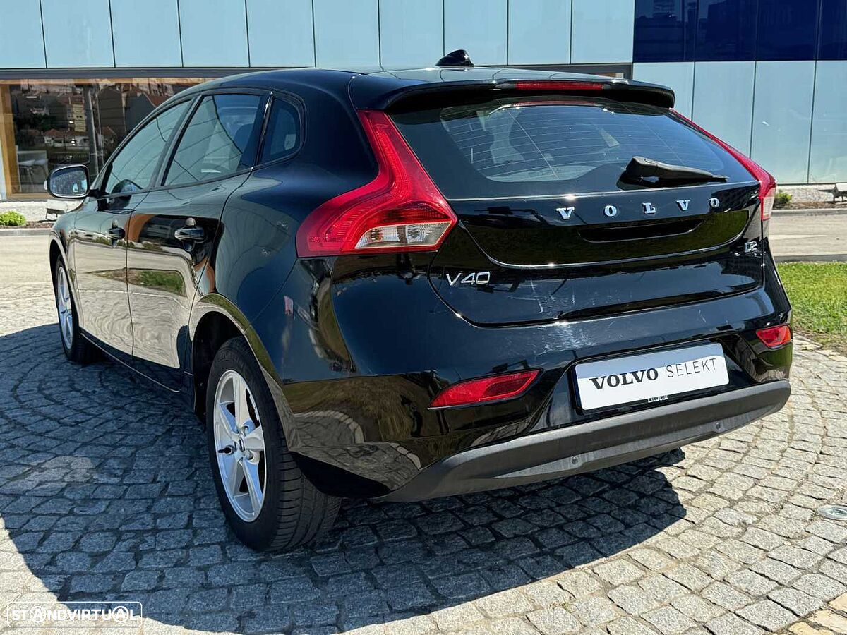 Volvo V40 2.0 D2 Kinetic Geartronic - 6