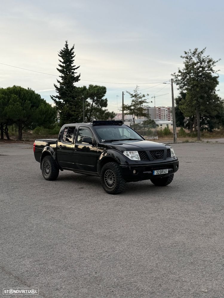 Nissan Pick Up - 1