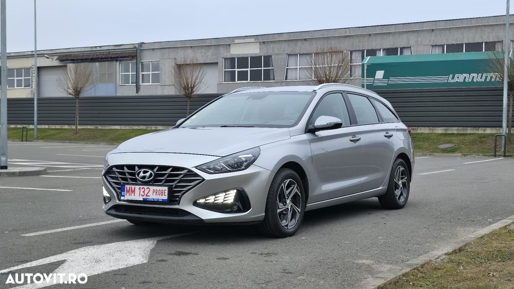 Hyundai i30 1.6 CRDI DCT Trend