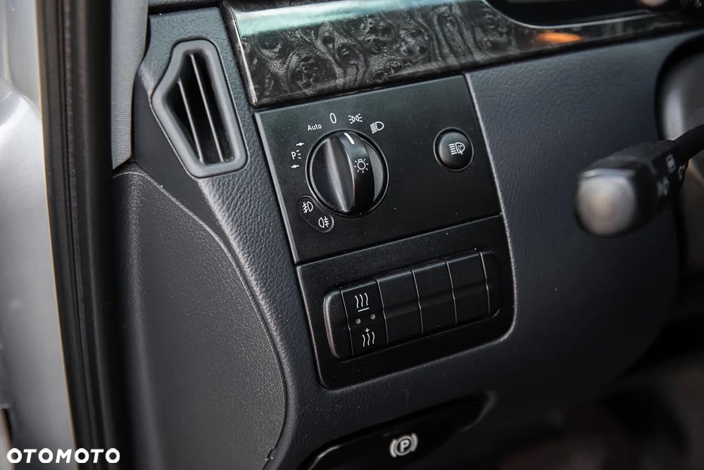 Mercedes-Benz Viano - 17
