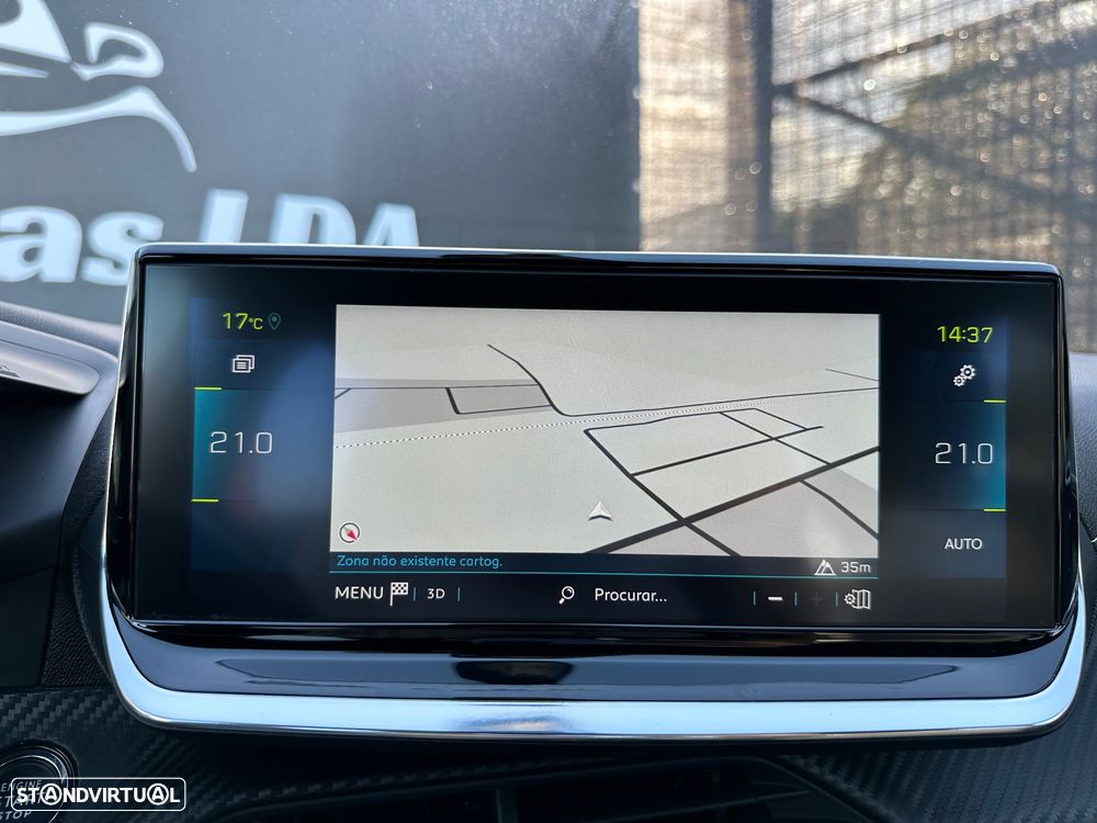 Peugeot e-208 GT+ - 22