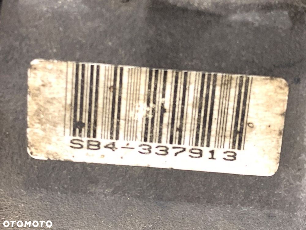 SPRĘŻARKA KLIMATYZACJI  AUDI A6 C5 Avant (4B5) 1997 - 2005 2.5 TDI 132 kW [180 KM] olej napędowy - 4