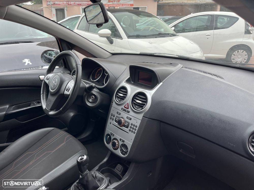 Opel Corsa 1.2 Enjoy - 7