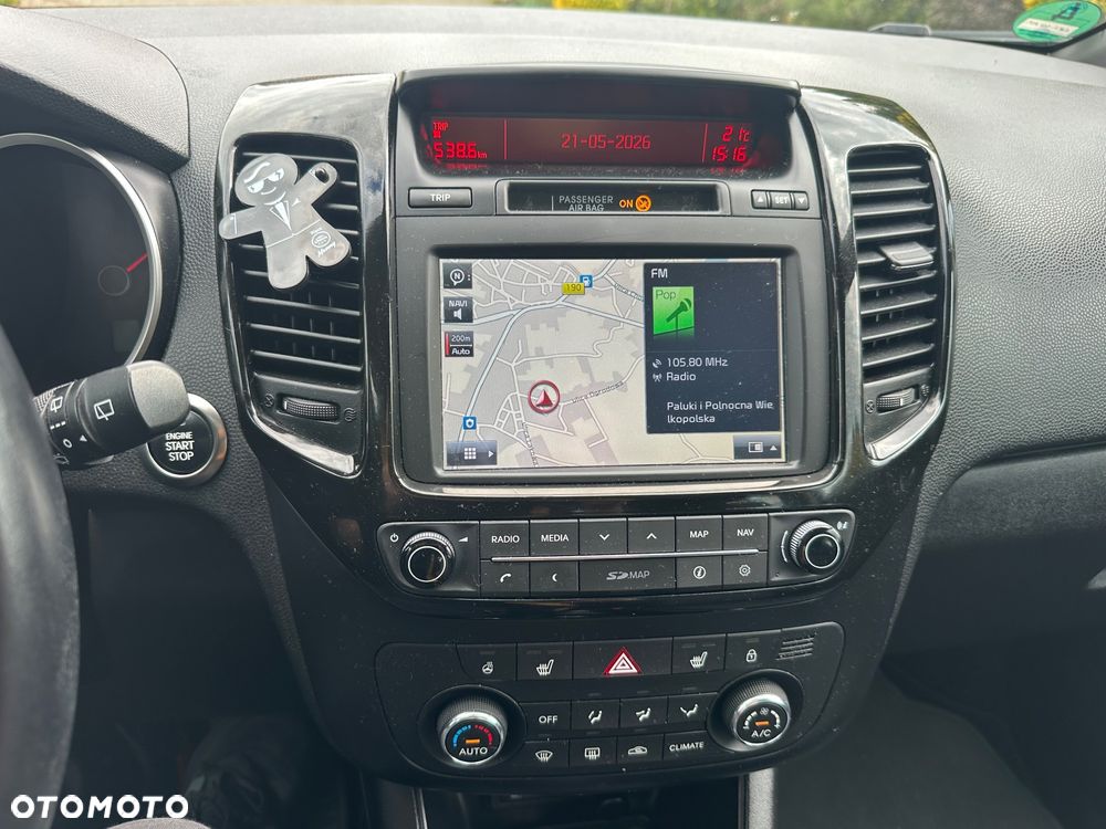 Kia Venga - 12