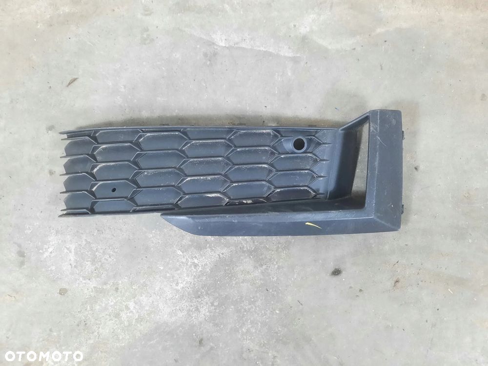 KRATKA ATRAPA ZDERZAKA PRZÓD PRAWA SKODA KODIAQ 565807368C - 2