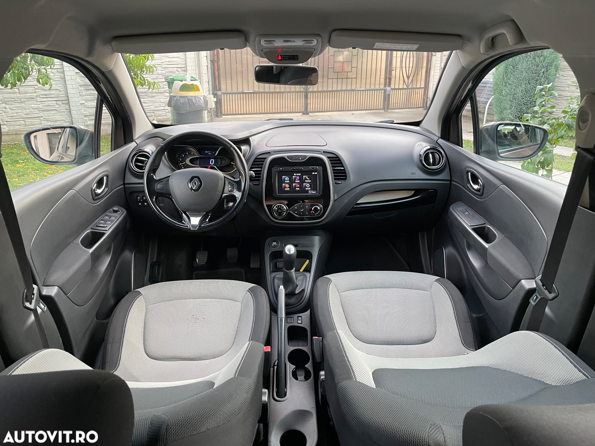 Renault Captur - 8