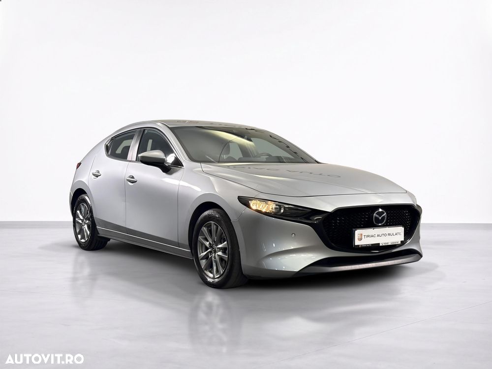Mazda 3 - 8