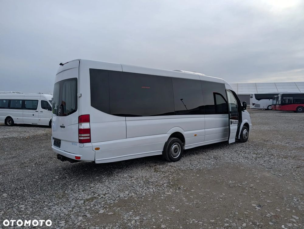 Mercedes-Benz Sprinter 515 - 5
