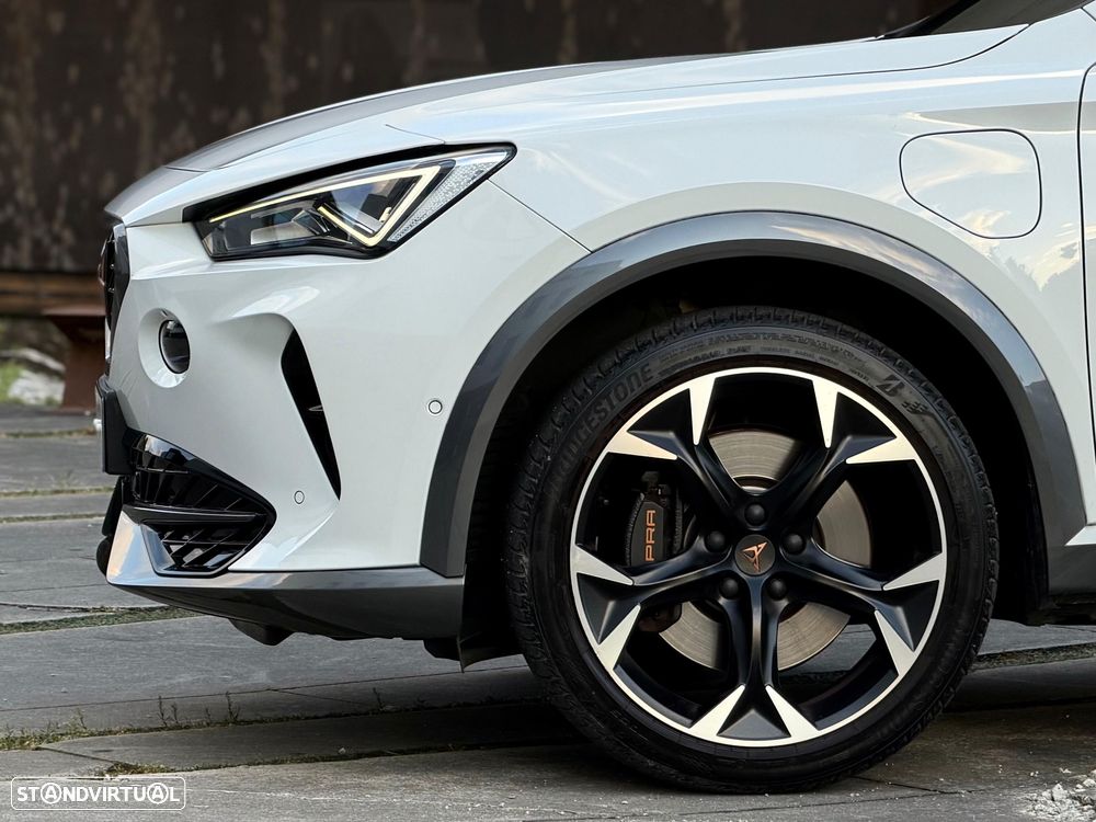 Cupra Formentor 1.4 e-Hybrid DSG VZ - 32