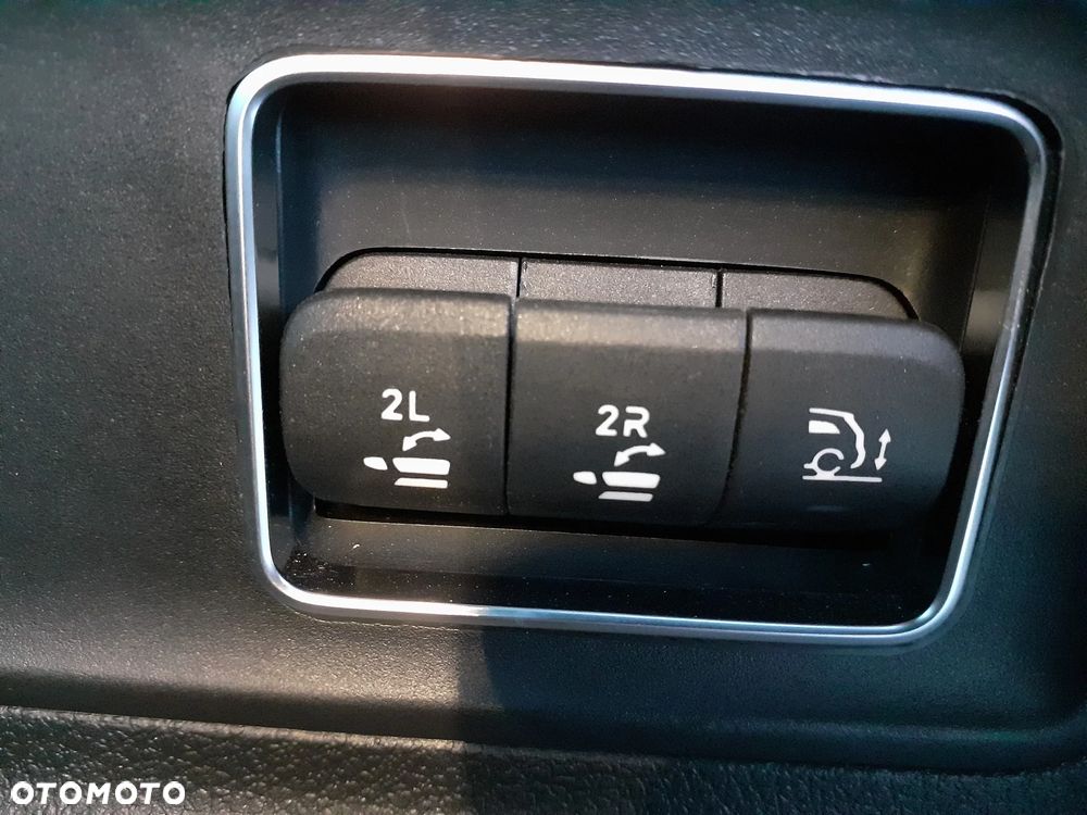 Mercedes-Benz GLE 450 d mHEV 4-Matic AMG Line - 13