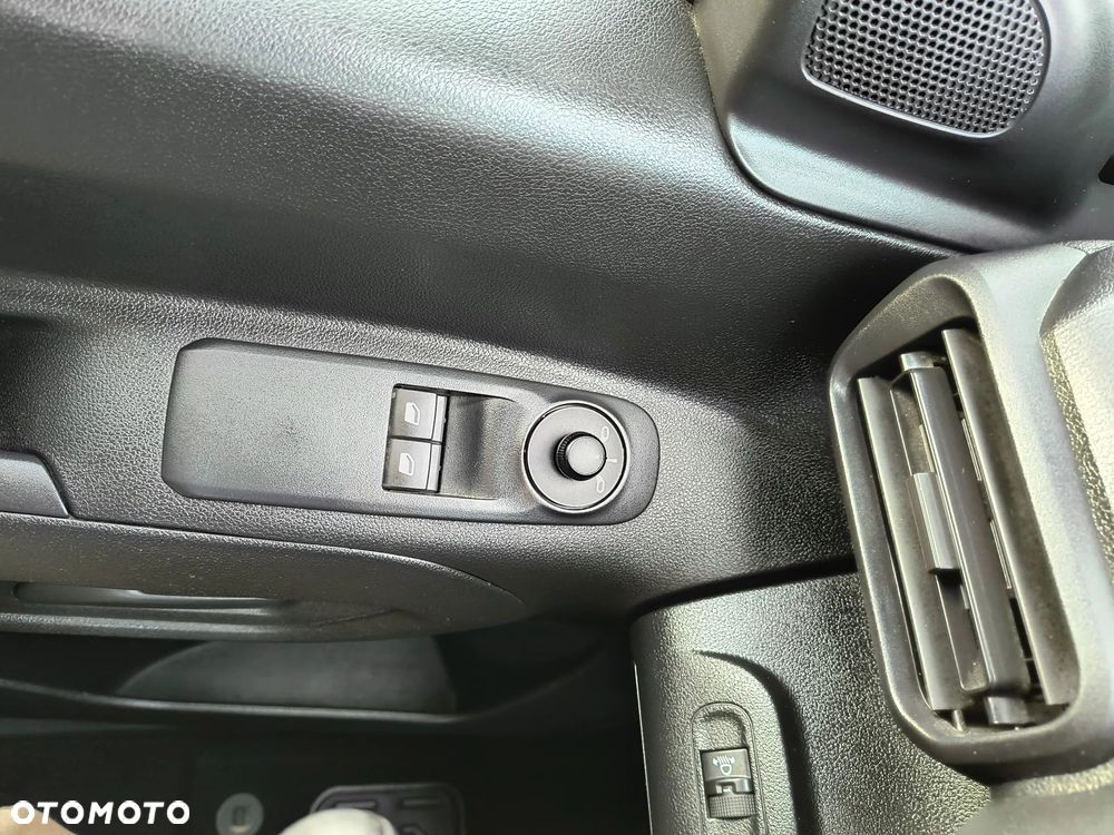 Citroën Berlingo M 1.2 PureTech Live Pack S&S N1 - 23