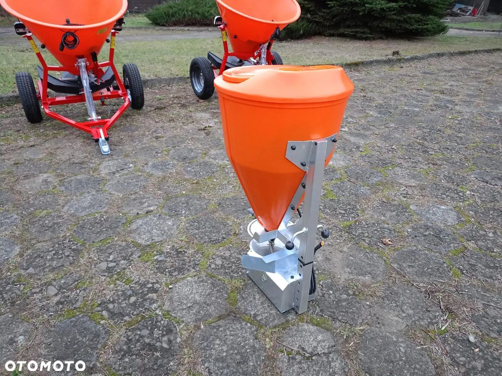 Solarka posypywarka DEXWAL SOLDROG - 3