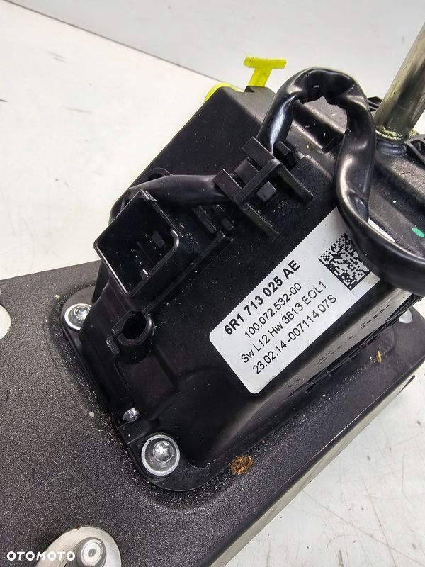 WYBIERAK LEWAREK AUTOMAT AUDI A1 8X VW 6R1713025AE - 5