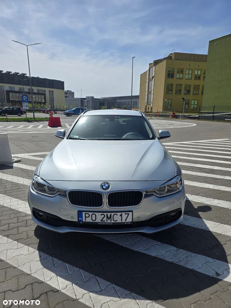 BMW Seria 3 320d - 15