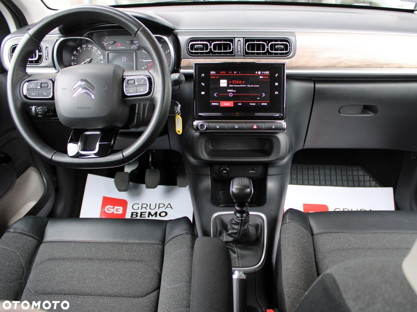 Citroën C3 1.2 PureTech Shine - 17