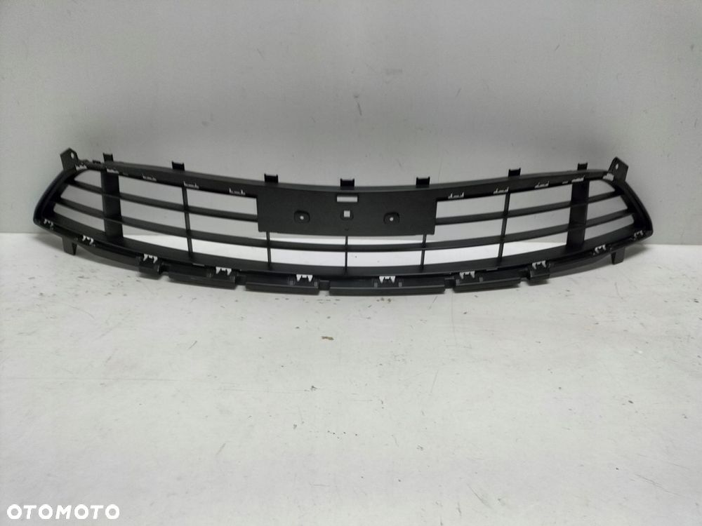 atrapa kratka zderzaka przód środkowa renault alpine a110 17- - 1