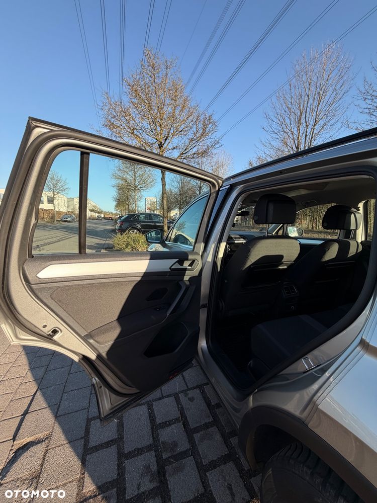 Volkswagen Tiguan 2.0 TDI BMT SCR 4Mot Comfortline DSG - 16