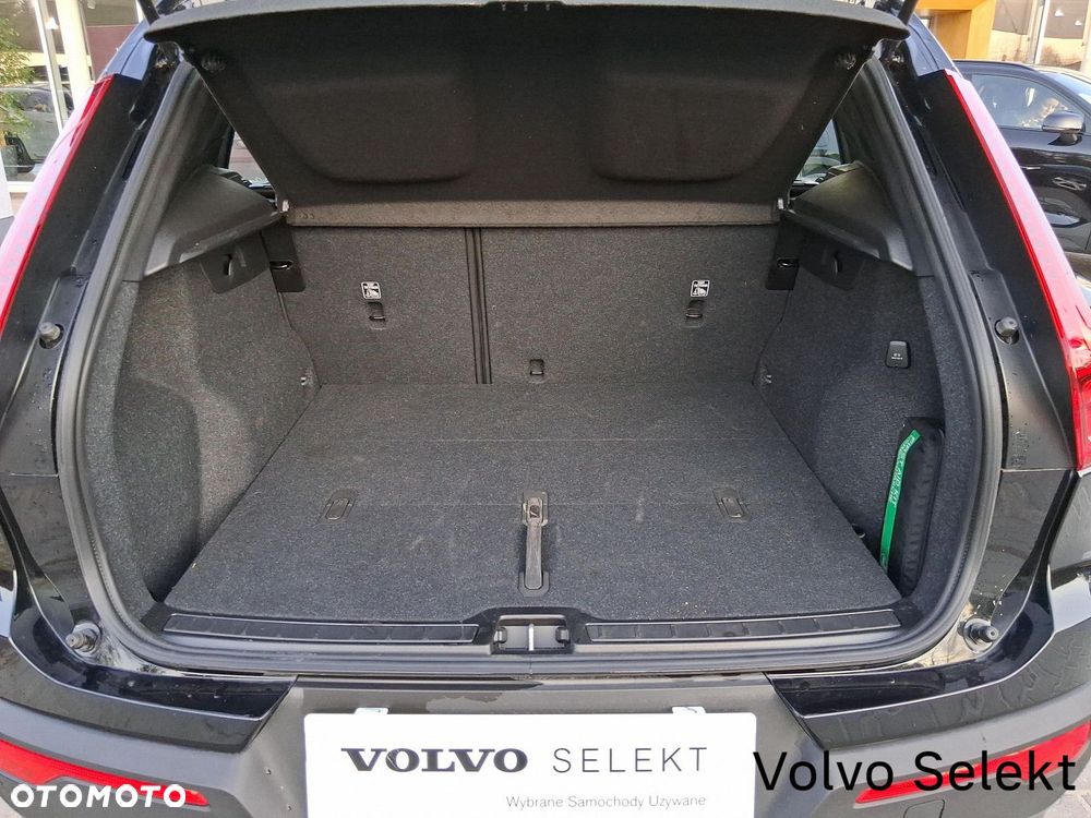 Volvo XC 40 - 28