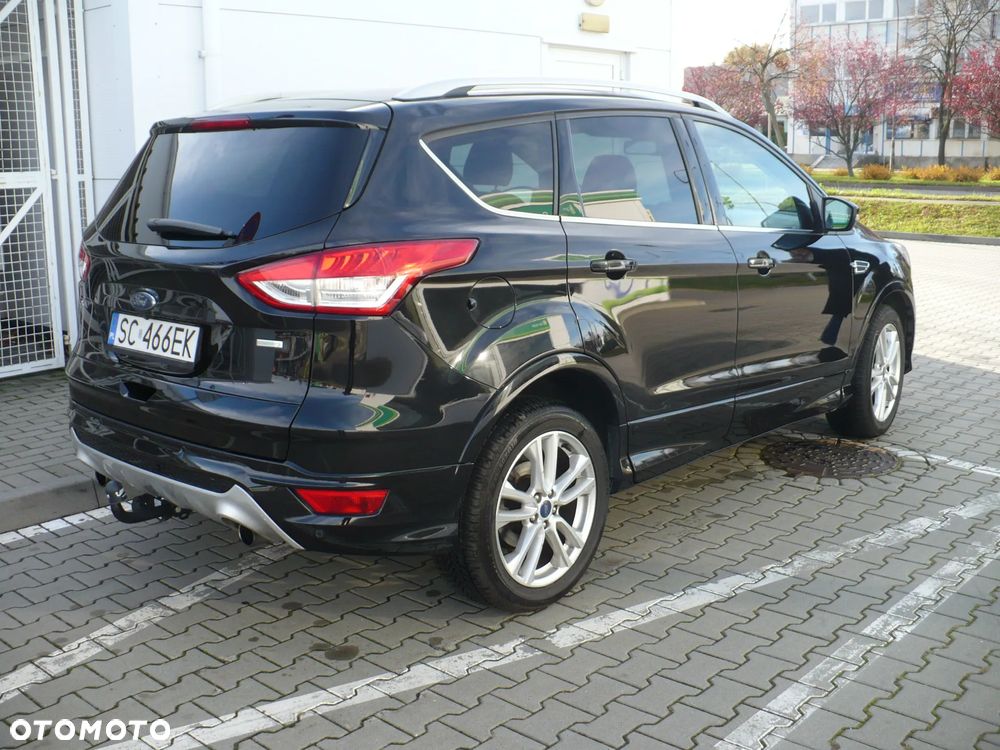 Ford Kuga - 2
