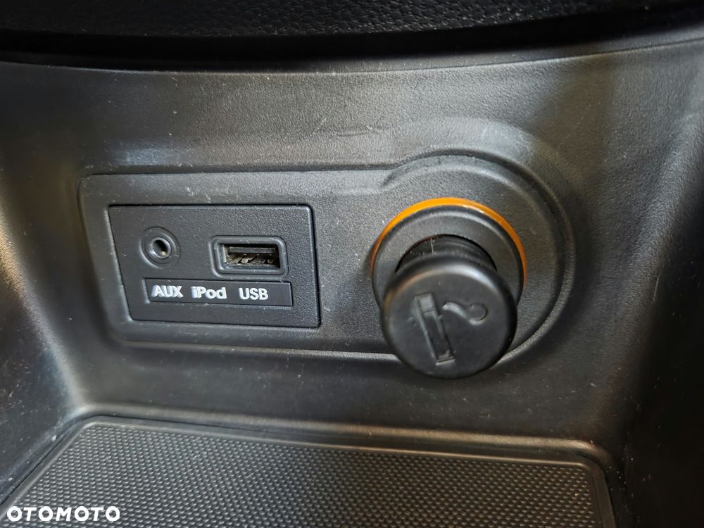 Kia Venga 1.6 L - 24