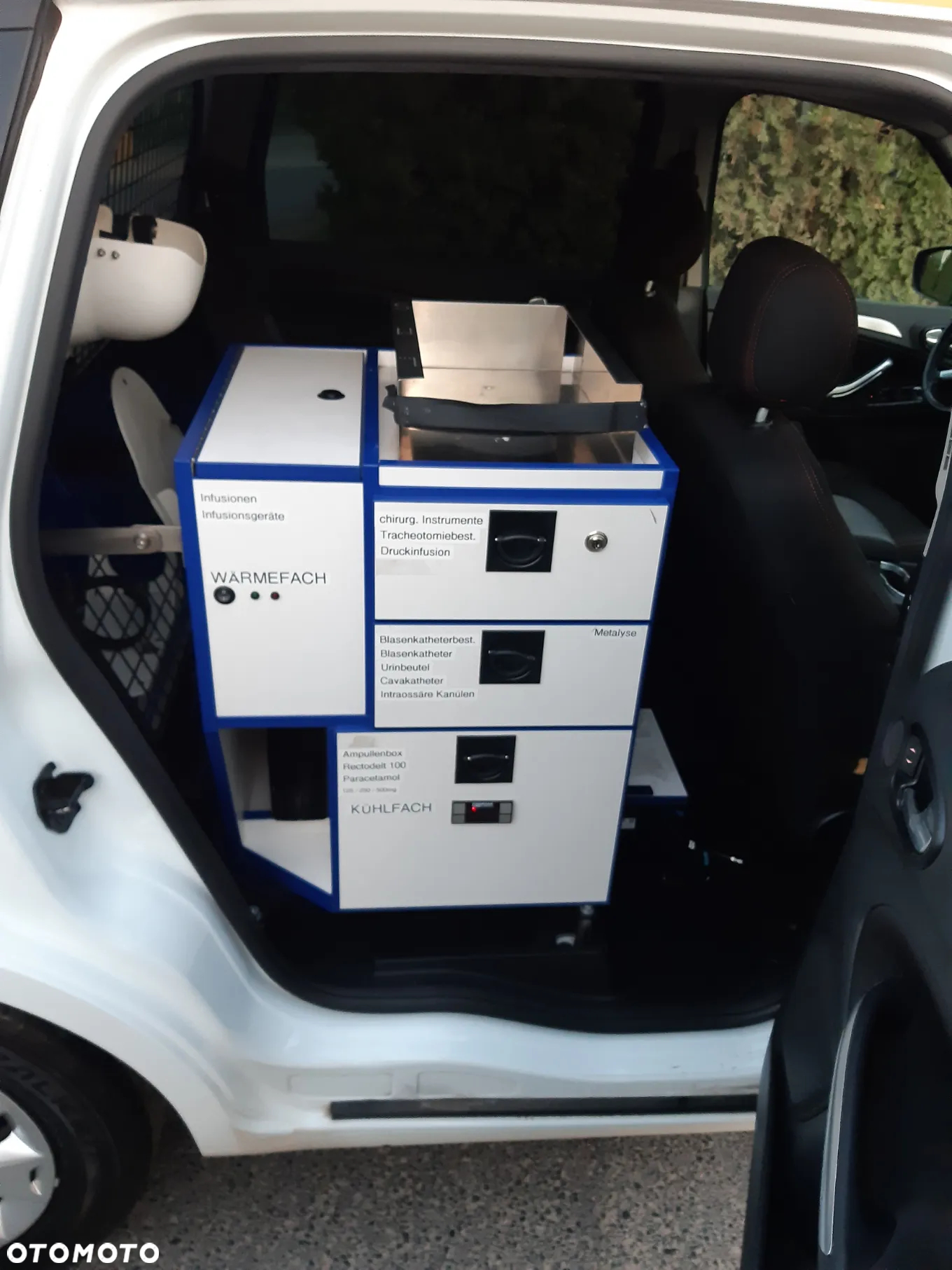 Ford S-Max - 14