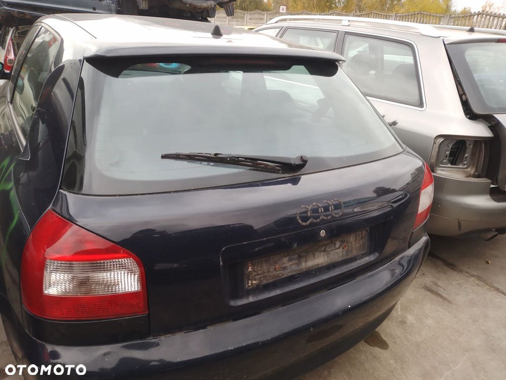 AUDI A3 8L LIFT 00-03 1.6 AVU -  PRZEŁĄCZNIK ZESPOLONY PAJĄK - 22