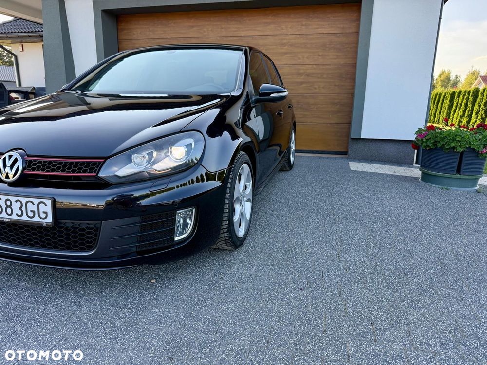 Volkswagen Golf 2.0 GTI DSG - 2