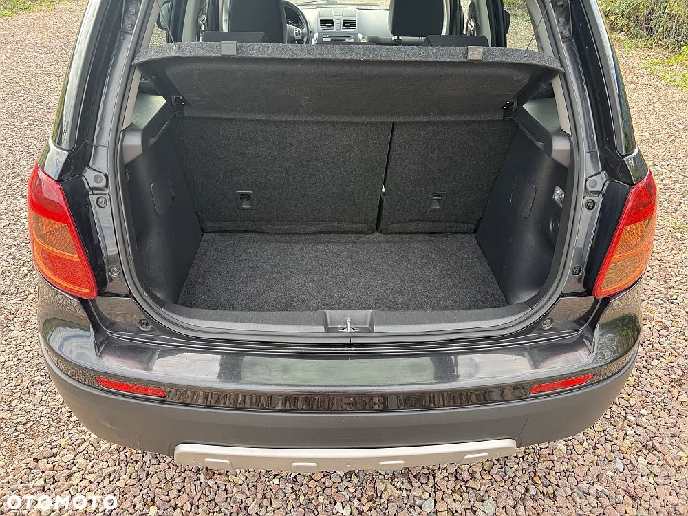 Fiat Sedici 2.0 Multijet DPF 4x4 Emotion - 7