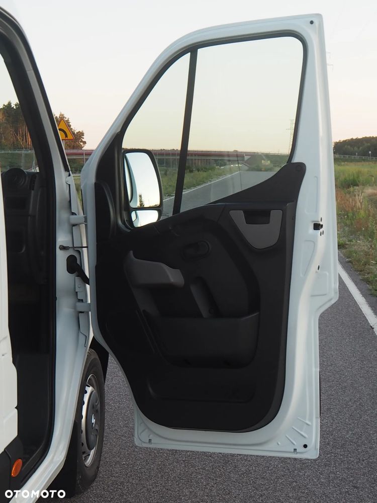 Renault Master - 10