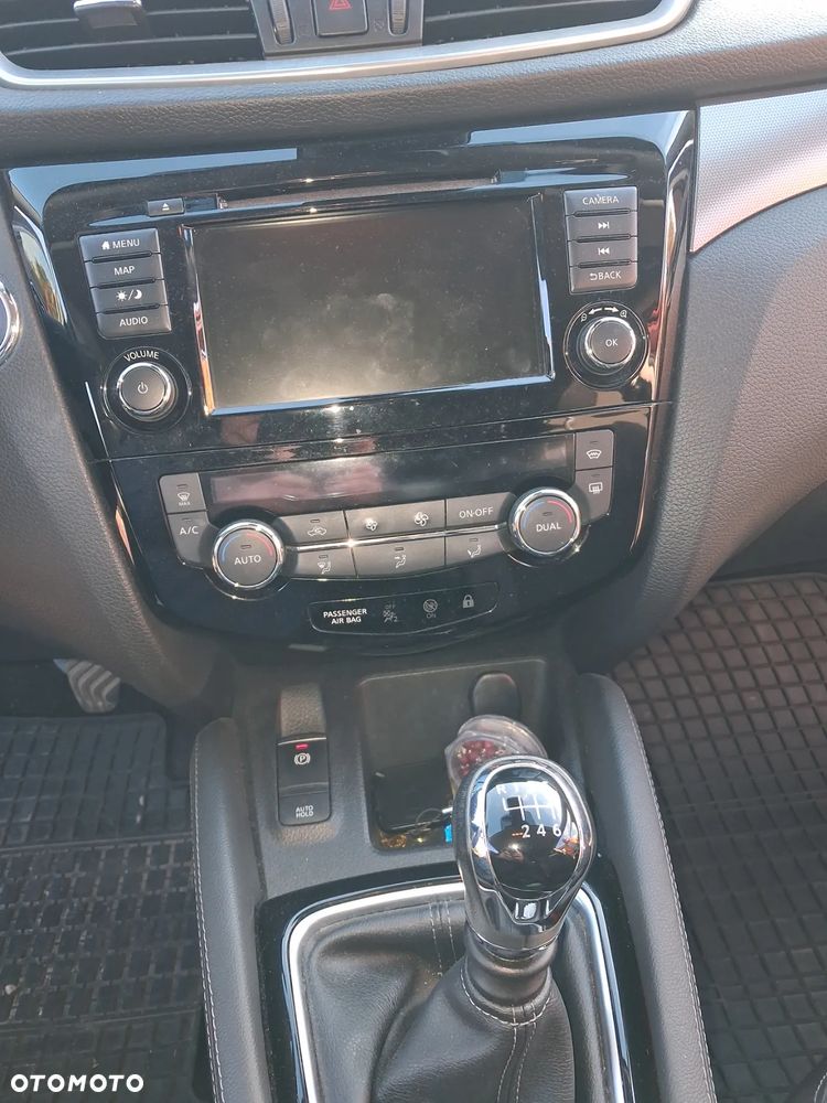 Nissan Qashqai 1.3 DIG-T N-WAY - 12