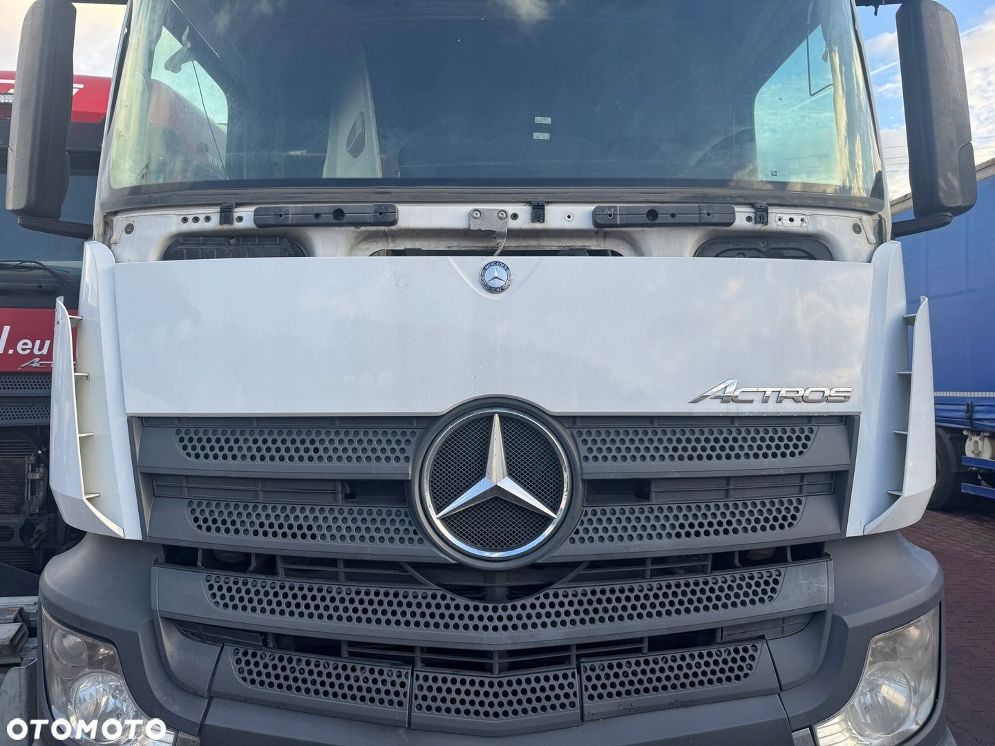 MASKA ATRAPA GRILL WĄSKA KABINA MERCEDES ACTROS MP 4 ANTOS - 1