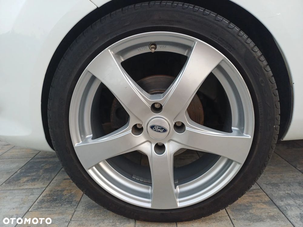 Ford Fiesta 1.25 Gold X - 39