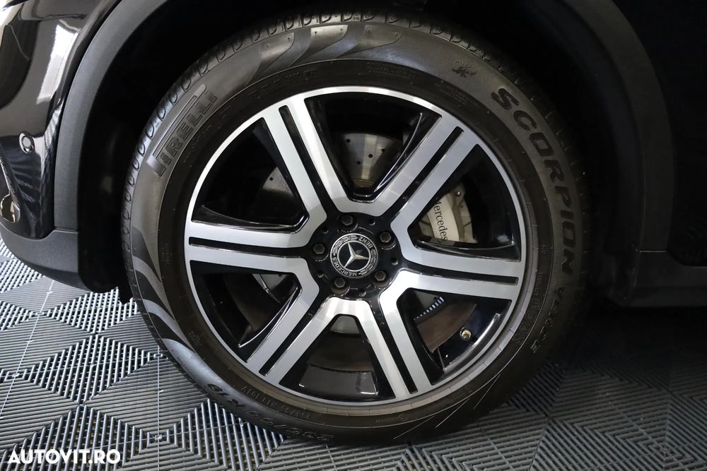 Mercedes-Benz GLC - 35