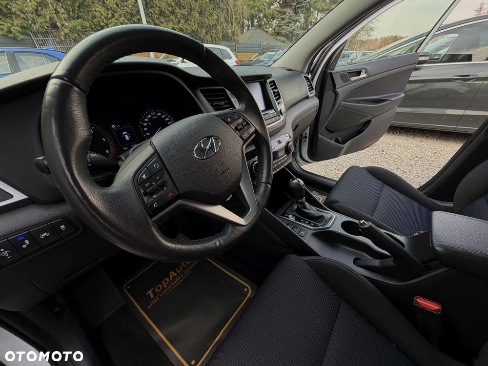 Hyundai Tucson blue 1.7 CRDi 2WD DCT Premium - 20