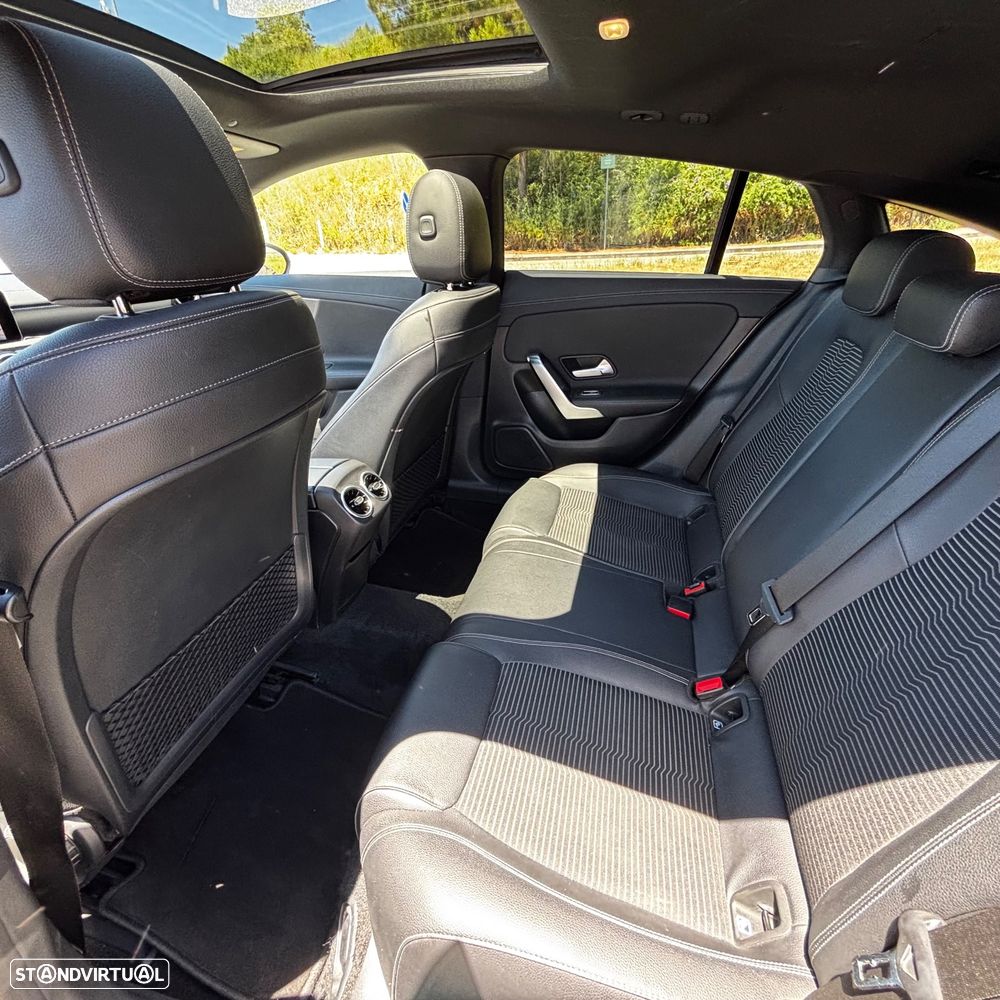 Mercedes-Benz CLA 200 7G-DCT Progressive - 9