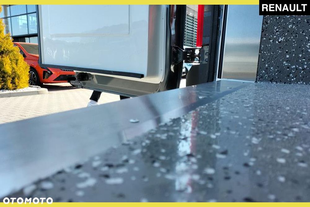 Renault Master L3H2 Izoterma 2.0 170KM - 9