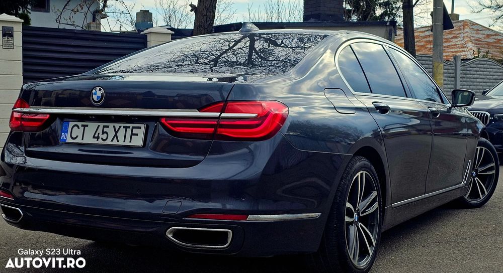 BMW Seria 7 730d xDrive - 26
