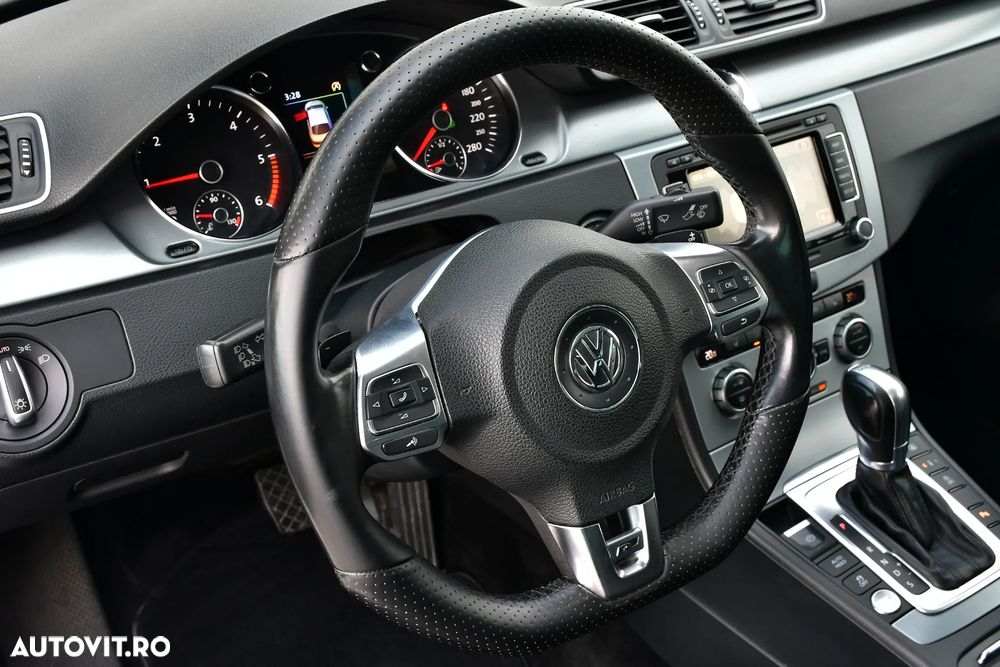 VOLKSWAGEN Passat CC 2015 — imagine 16