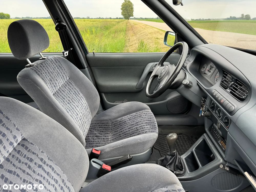 Skoda Felicia 1.3 GLXi - 9