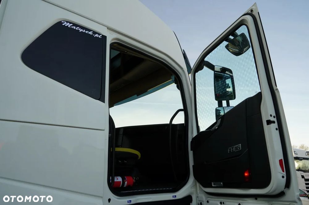 Volvo FH 16 / 660 / 6x4 / DMC: 180.000 KG !! / RETARDER / EURO 6 / KLIMA POSTOJOWA / - 36