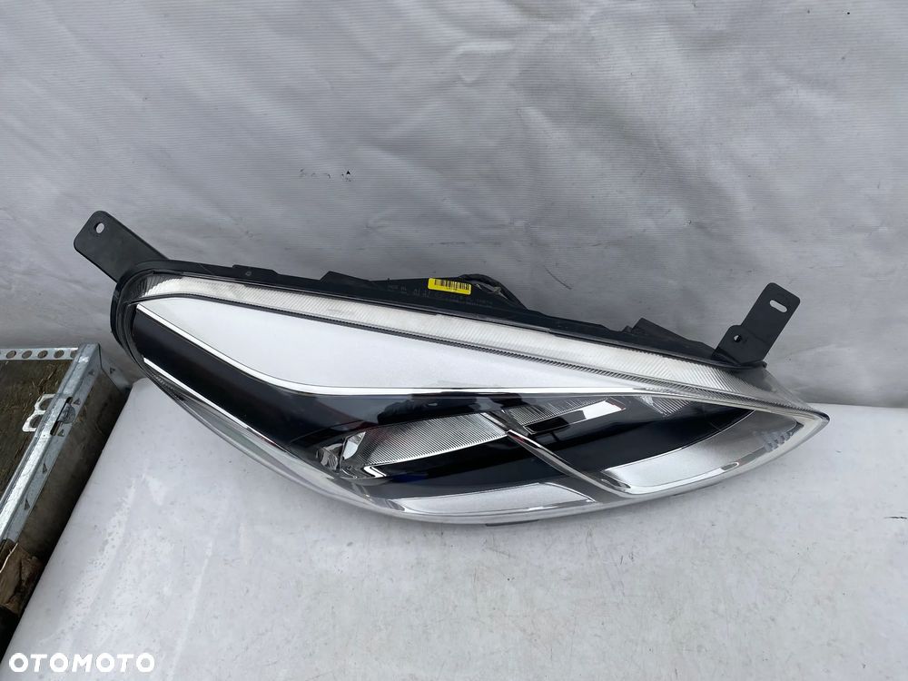lampa fiesta mk8 mkVIII led prawa eu cała - 4