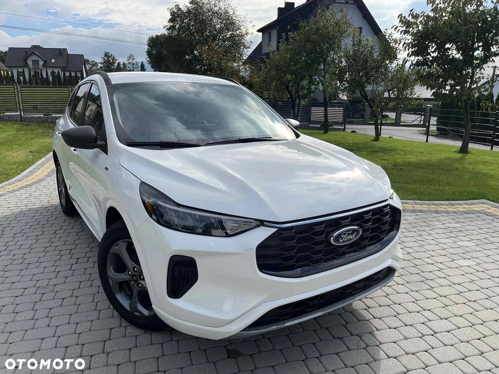 Ford Kuga 1.5 EcoBoost ST-LINE X - 30