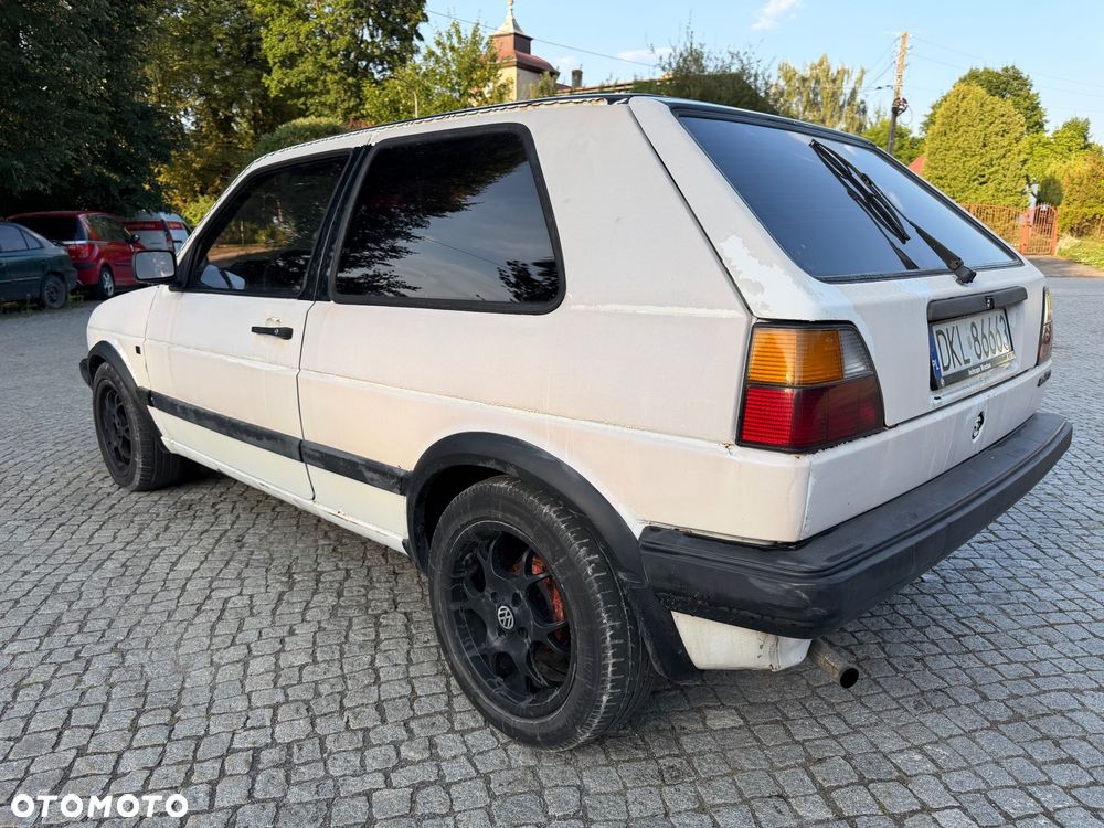 Volkswagen Golf 1.3 - 8