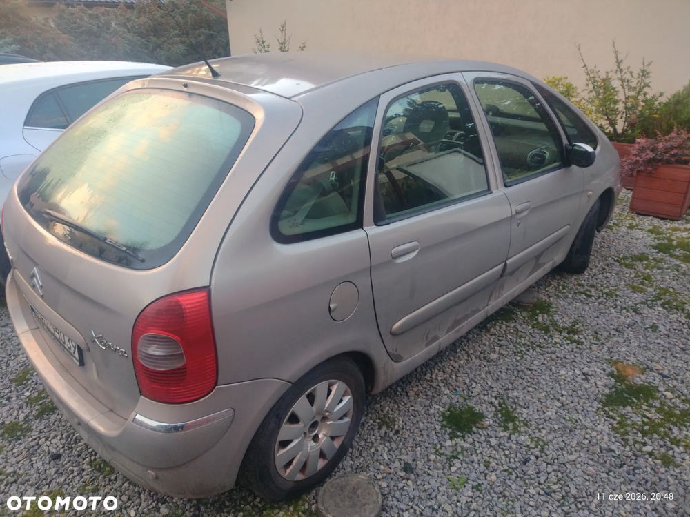 Citroën Xsara Picasso 1.6i 16V SX - 2