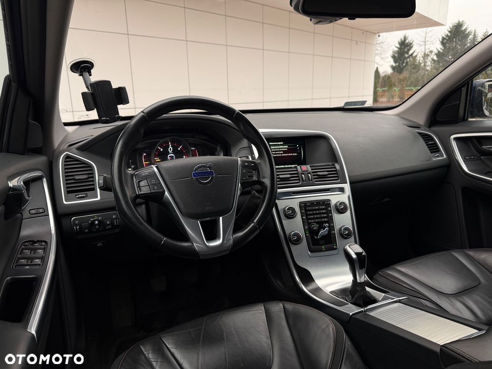 Volvo XC 60 D3 Ocean Race - 36