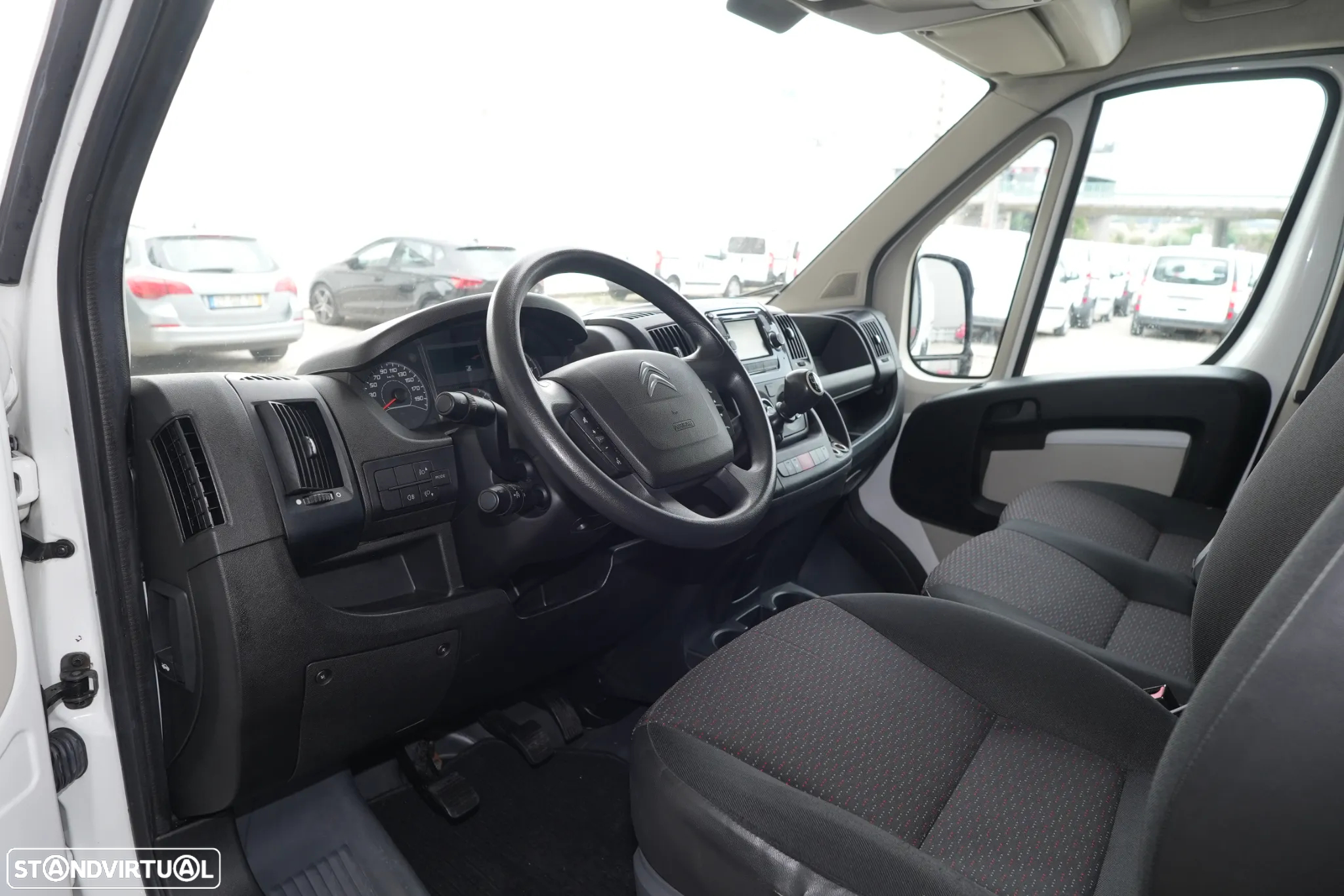 Citroën Jumper L2H2 2.0BlueHDI 130cv - 8