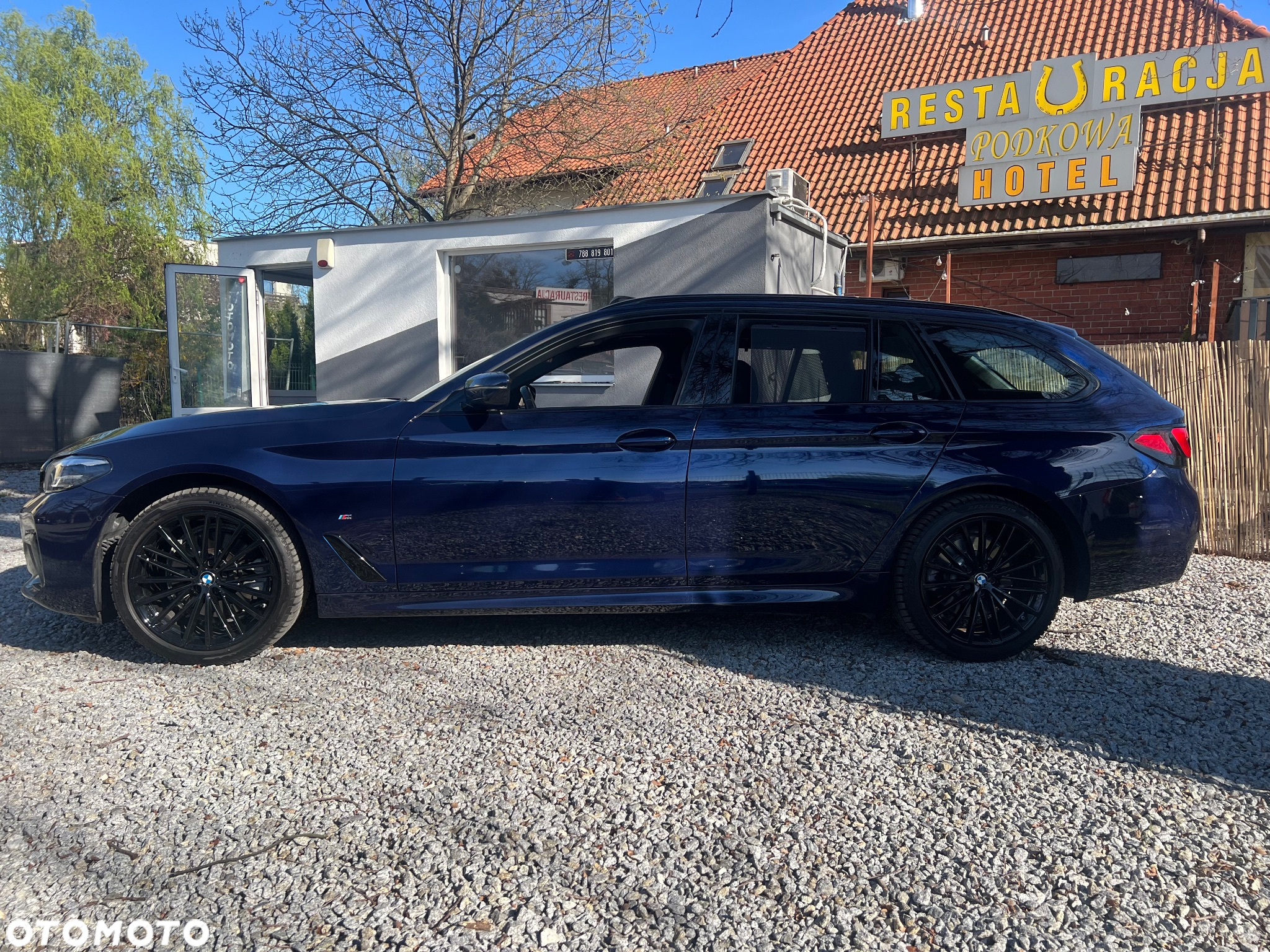 BMW Seria 5 520d xDrive Touring M Sport Edition - 3