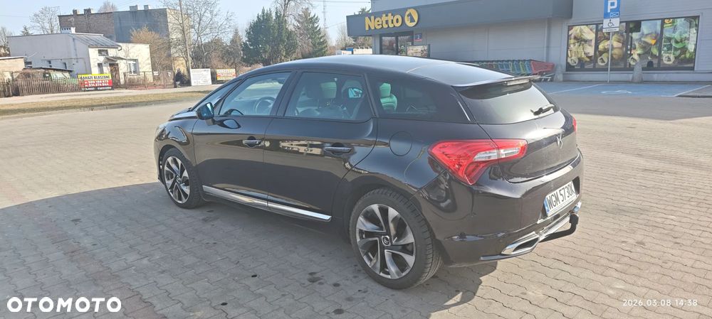 DS Automobiles DS 5 - 10