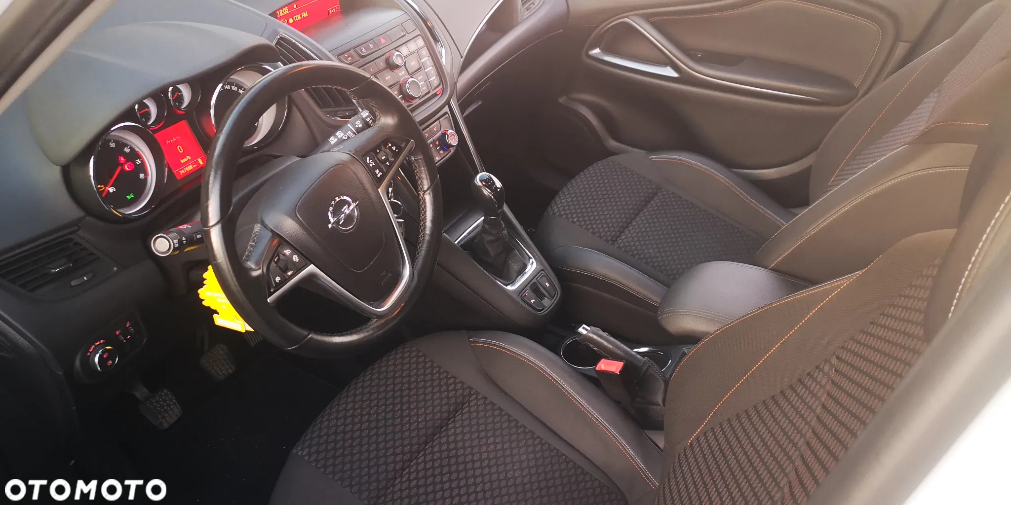 Opel Zafira 1.4 T Cosmo - 20